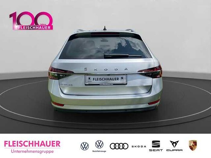 škoda superb combi - brilliant-silber metallic