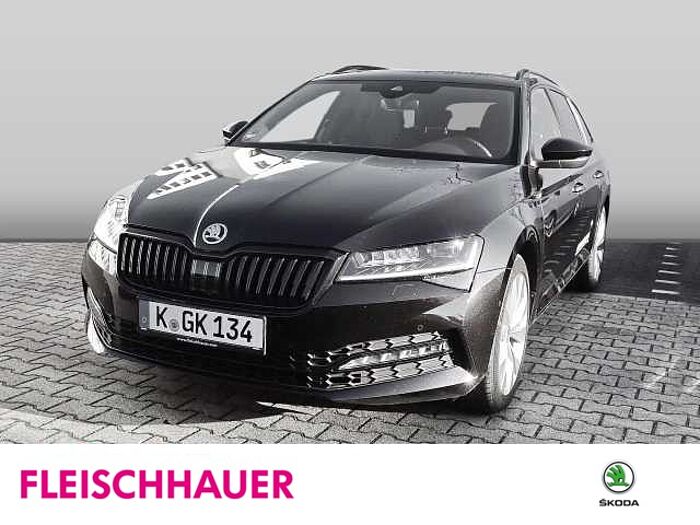 škoda superb combi - schwarz-magic perleffekt