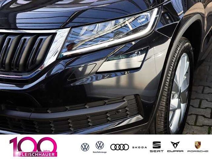 škoda kodiaq - deep-schwarz perleffekt