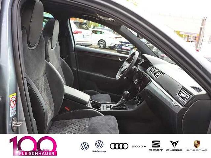 škoda superb combi - business grau metallic