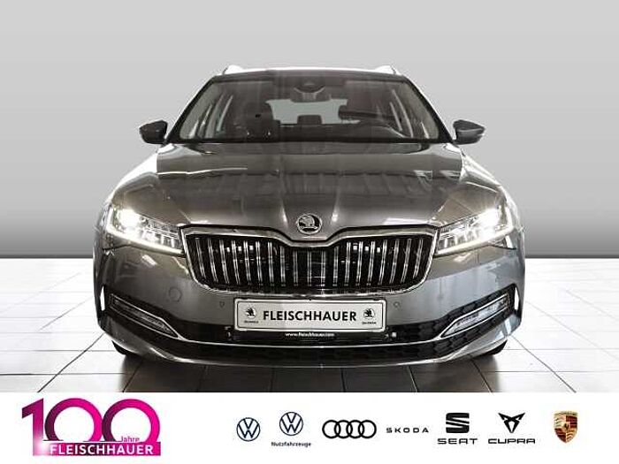 škoda superb combi - graphite grau metallic