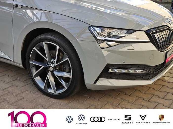 škoda superb combi - steel-grau