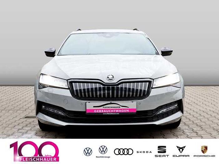 škoda superb combi - steel-grau